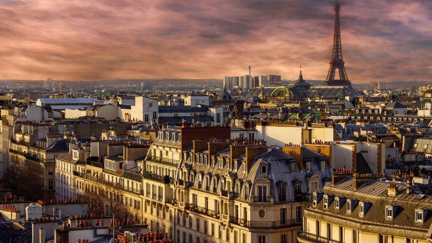 “C’est de Paris qui nous vient la lumière”