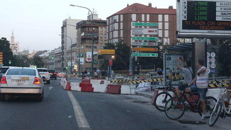 El puente de Tetuán, ya en obras, centralizará los trabajos de la próxima semana.