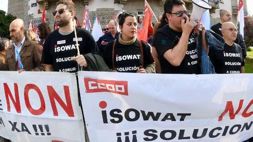 Trabajadores de Isowat, en una protesta en A Coruña.