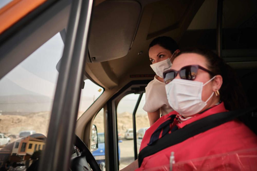 Crónica ambiente en los exteriores del H10 de Adeje Coronavirus  | 25/02/2020 | Fotógrafo: Andrés Gutiérrez Taberne