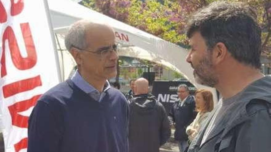 Casares saluda al jefe de gobierno de Andorra, Toni Martí.