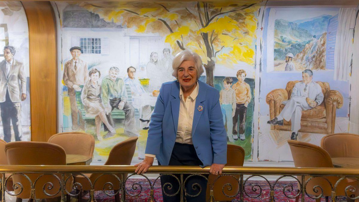 Francisca (Paca) Sauquillo durante su charla con este diario con motivo de la conferencia que dio hace meses invitada por el Ateneo de Santiago.