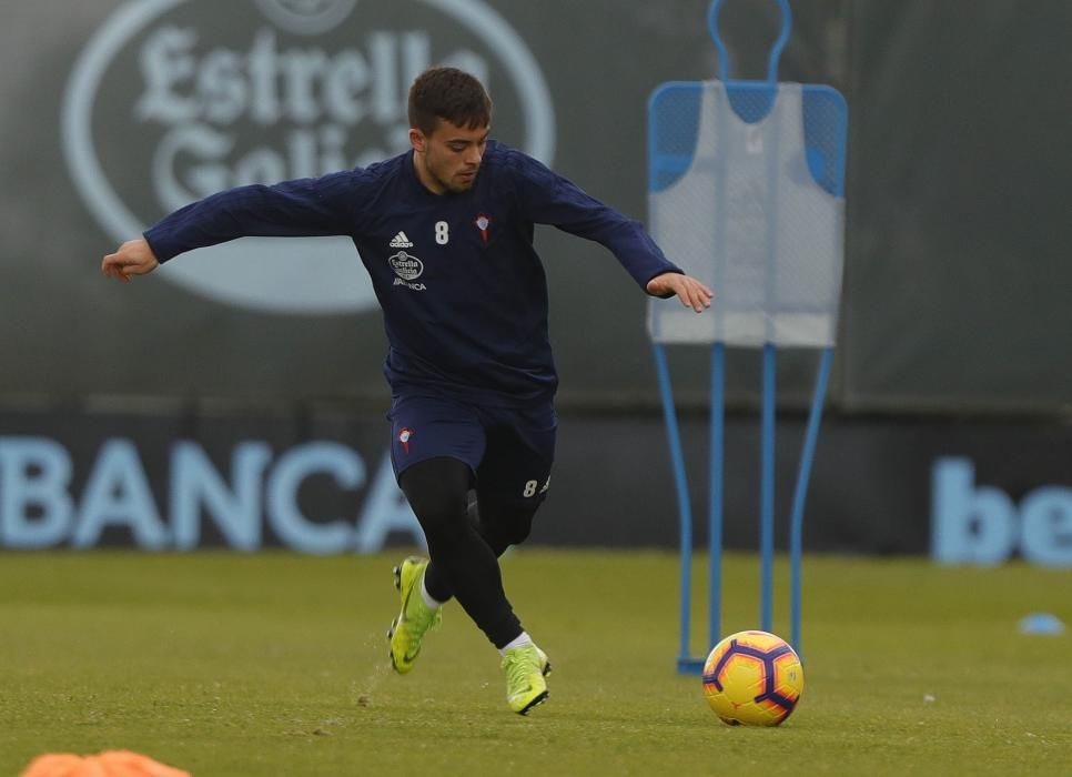 Primer entrenamiento de Hoedt en A Madroa