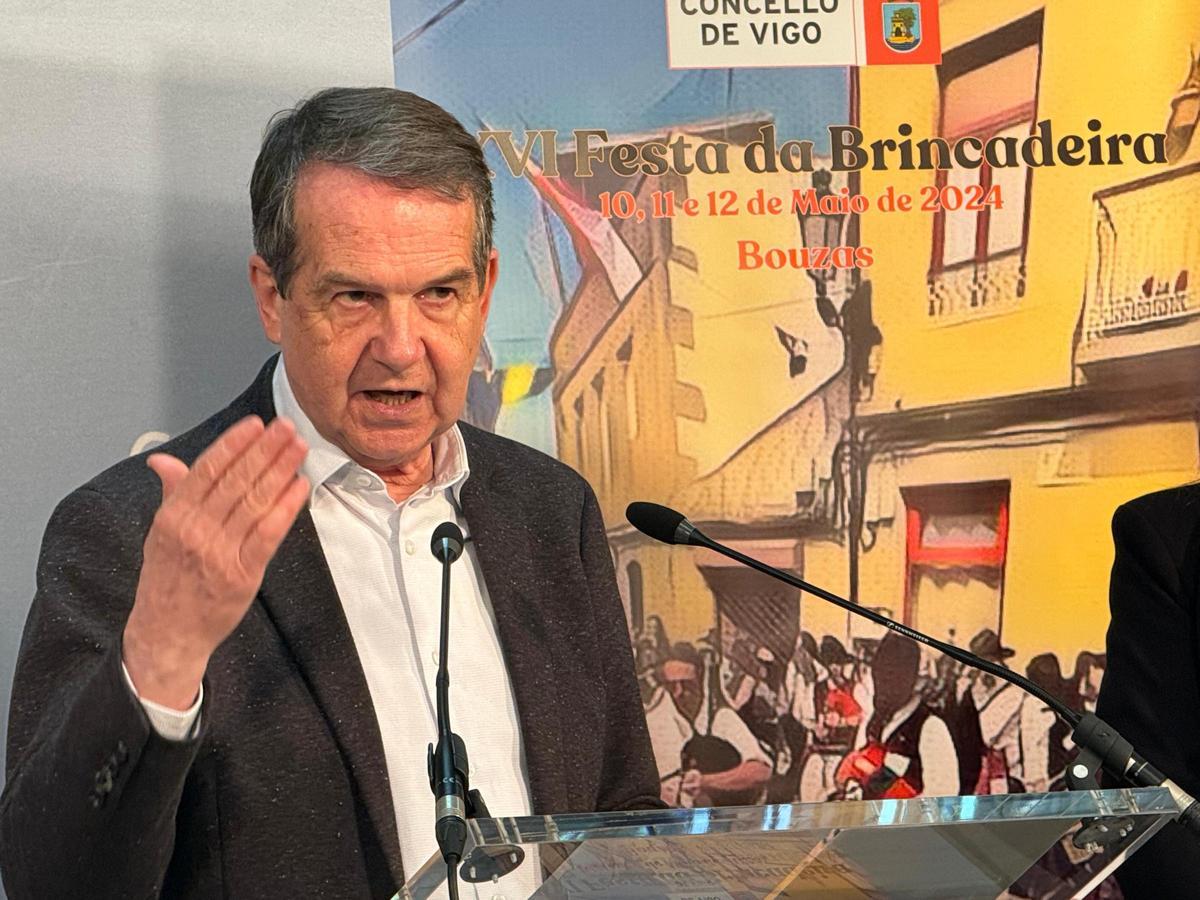 El alcalde, Abel Caballero, durante la presentación de la Brincadeira 2024.