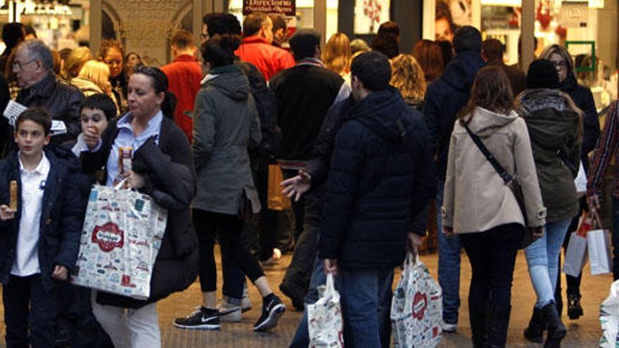 El consumo navideño aumenta las ofertas de trabajo