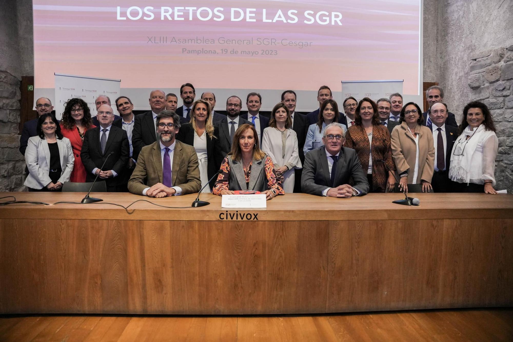 Foto de familia de la XLIII Asamblea General de Cesgar.