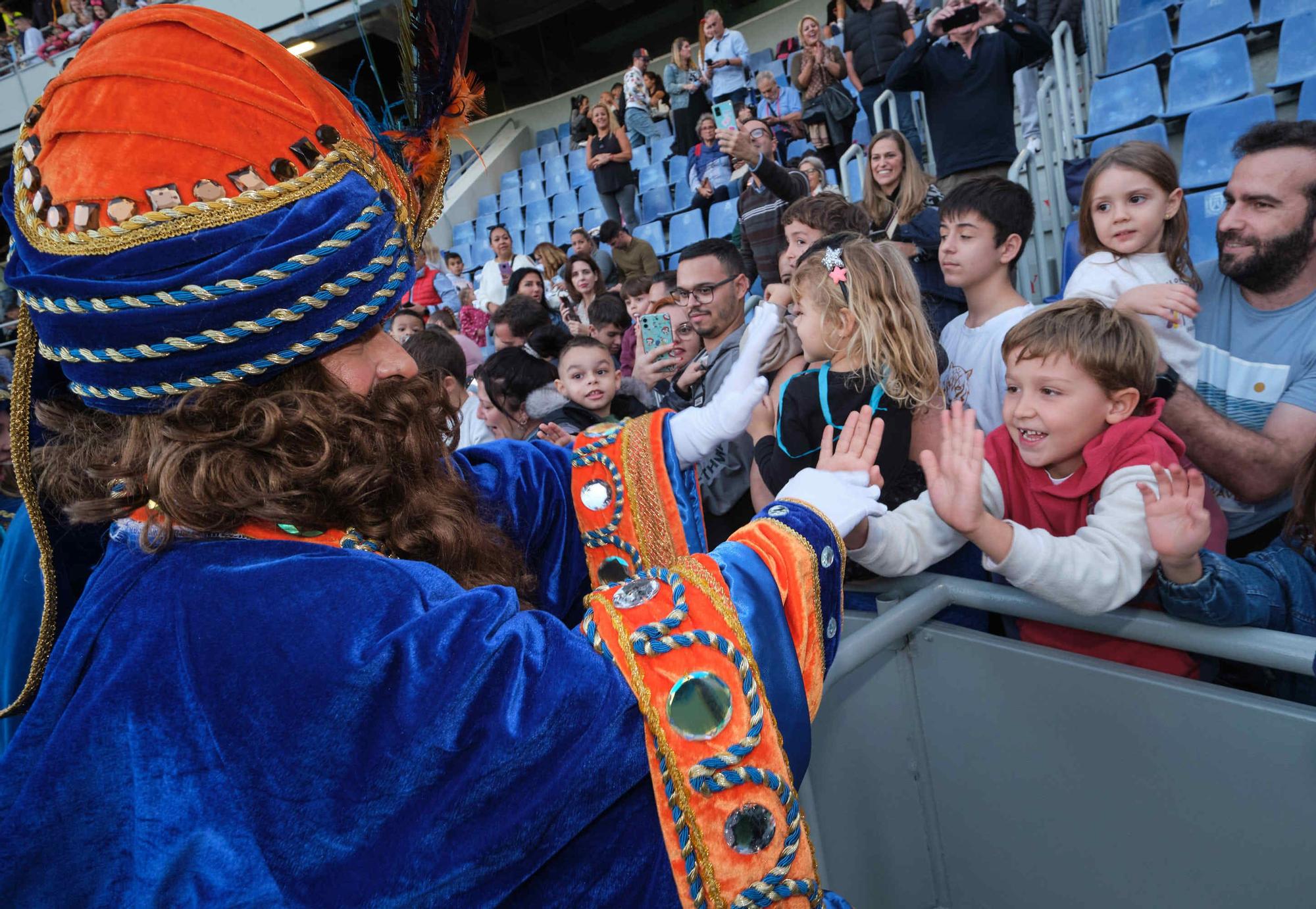 Espectáculo de los Reyes Magos en el Estadio Heliodoro Rodríguez López