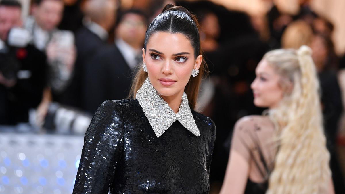 Kendall Jenner revienta Instagram con un posado tomando el sol sin ropa