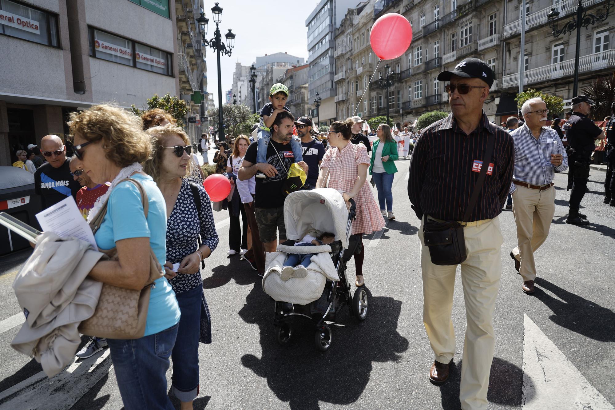 Primero de Mayo: las manifestaciones del Día del Trabajo toman Vigo