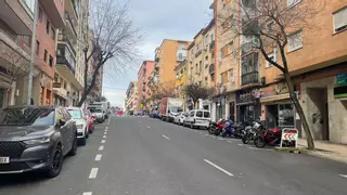 La calle Argentina en Cáceres: hervidero de negocios prestando servicios de barrio