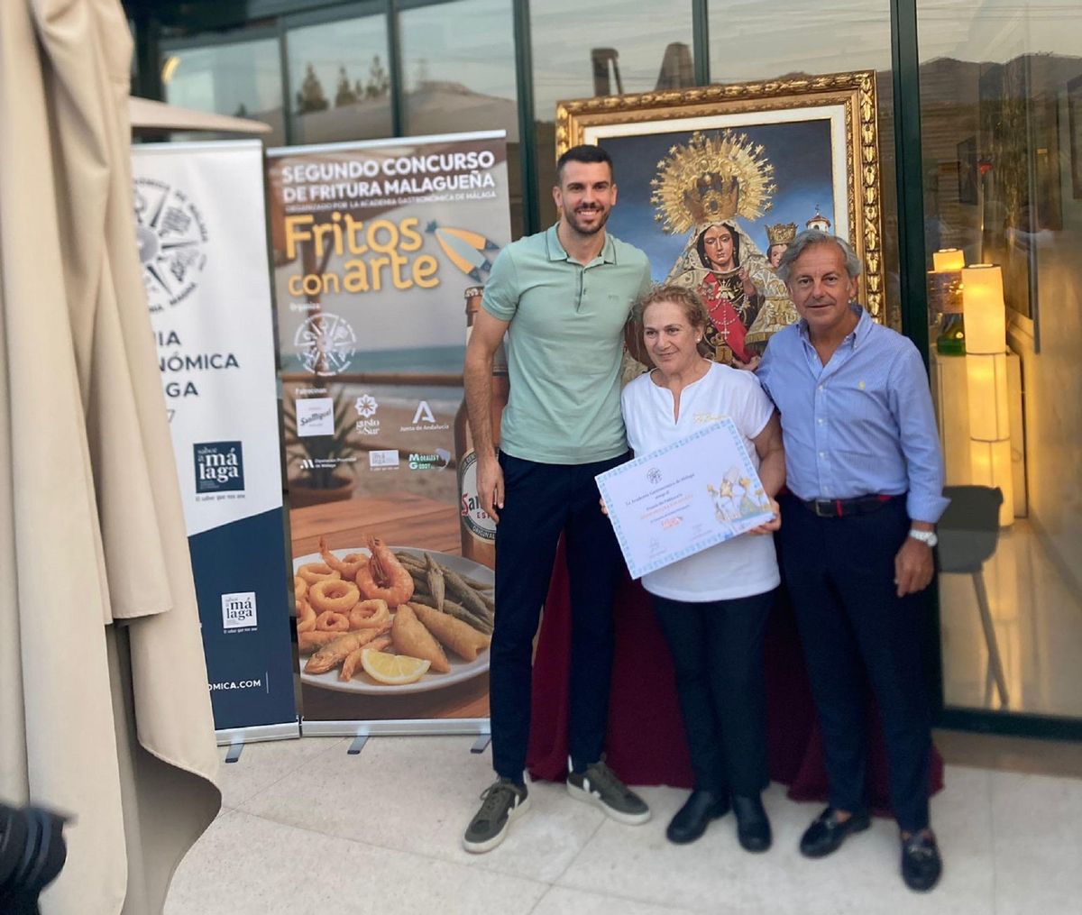 La Escollera, de Estepona, ha ganado el Premio del Jurado Popular a la Mejor Fritura Malagueña.