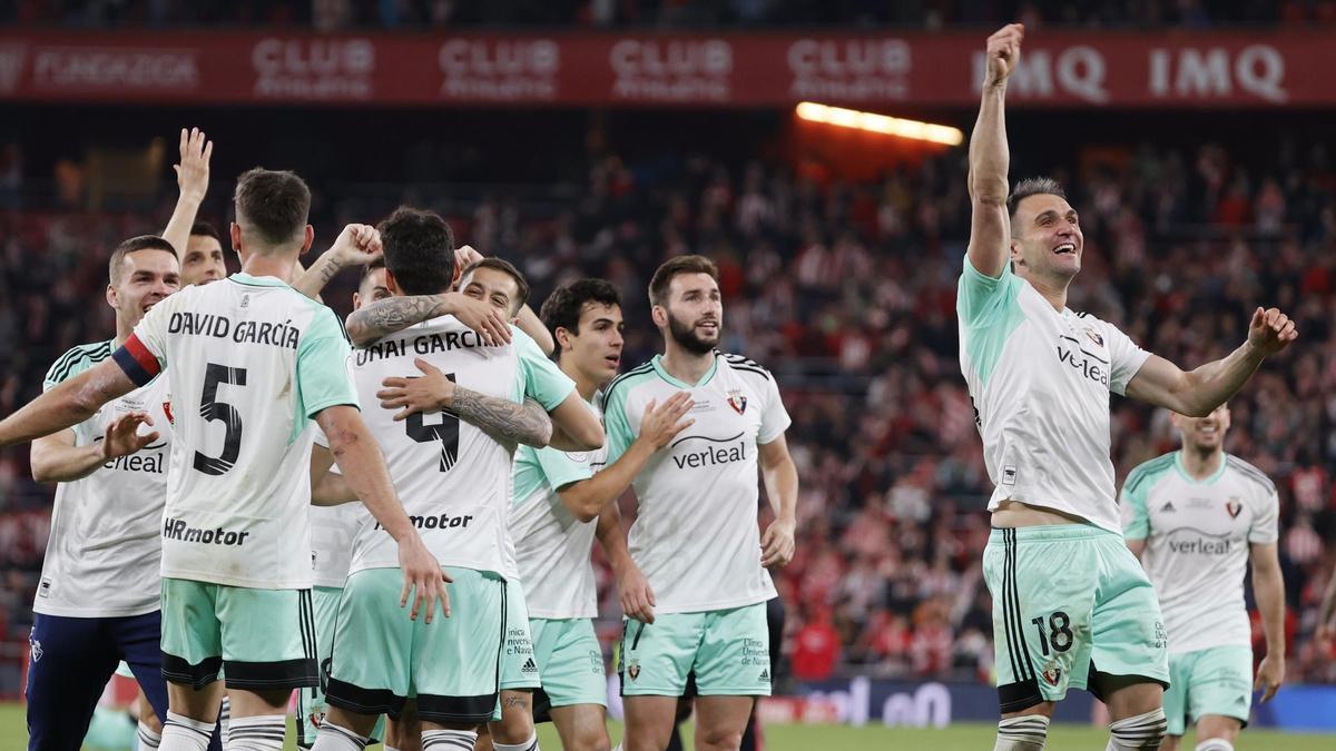 Los jugadores de Osasuna tras conseguir su plaza para la Supercopa de España