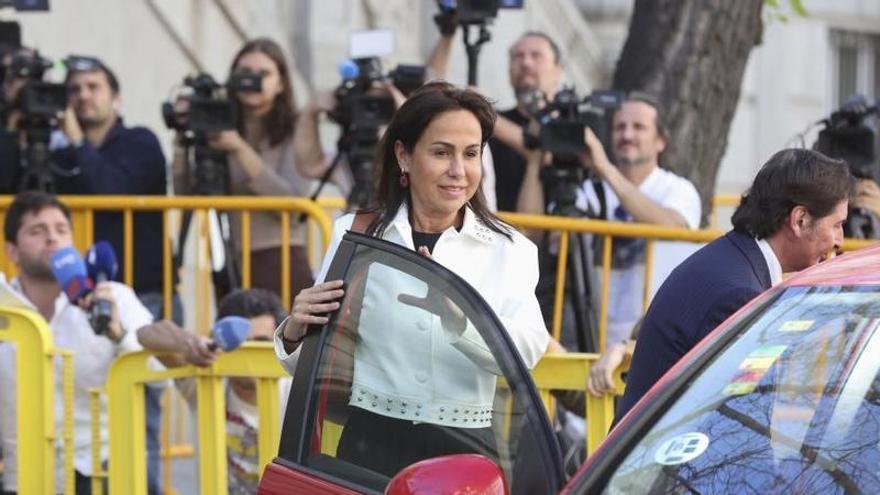 Isabel Pardo de Vera busca trabajo a través de la red social profesional Linkedin