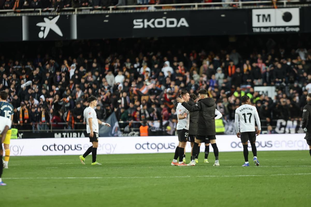 Valencia CF-Espanyol, en imágenes