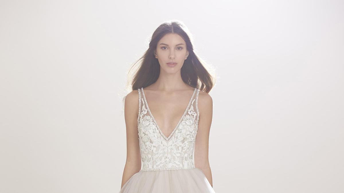 Carolina Herrera Novias Otoño/Invierno 2016, vestido de tul y encaje