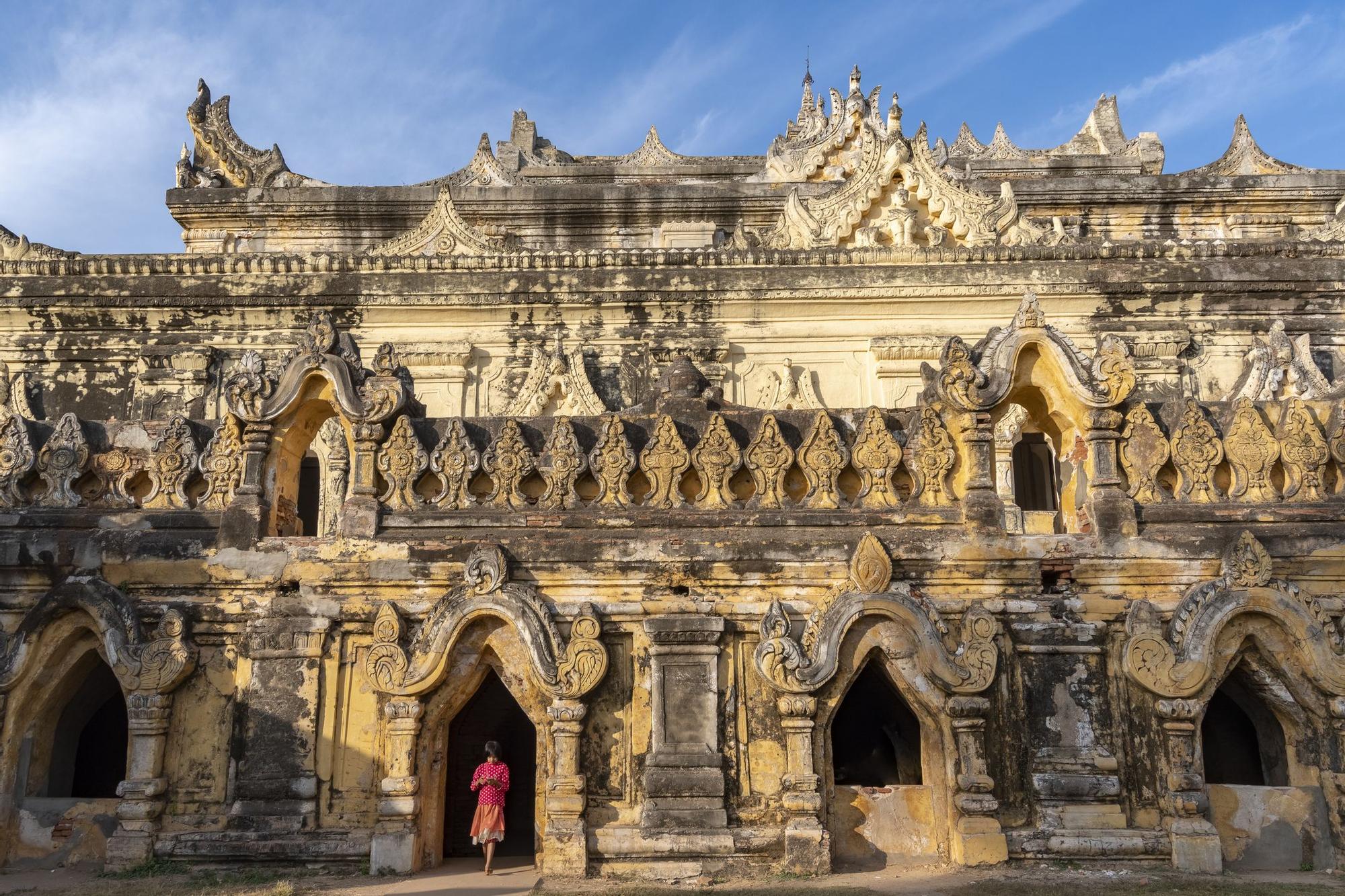 Ruinas de Ava o Inwa, la antigua capital birmana, se visitan en la próxima Expedición VIAJAR a Myanmar.