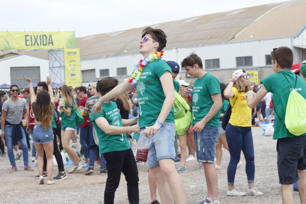 Llenazo en la macrofiesta universitaria en La Punta