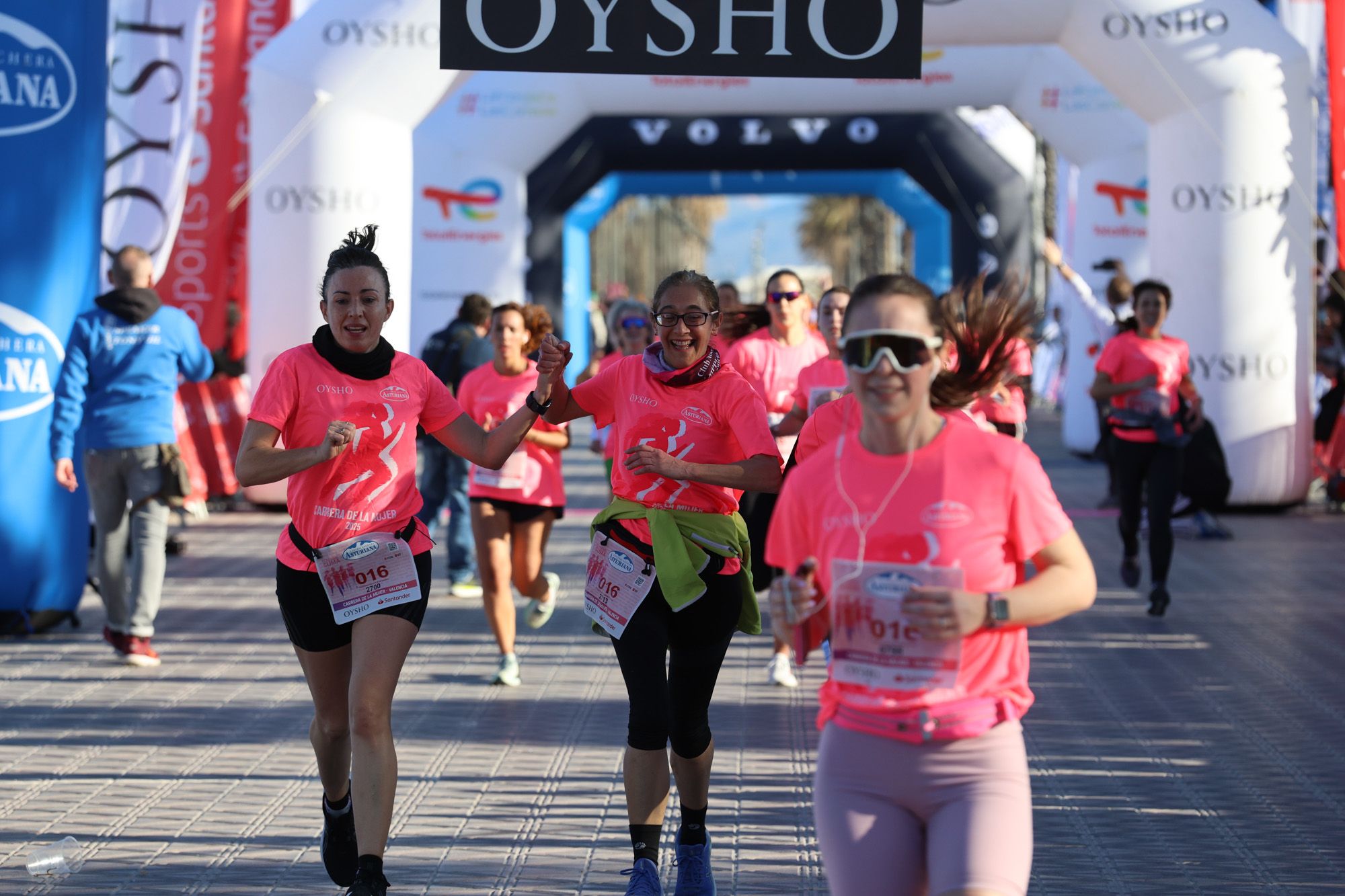 Carrera de la Mujer 2025: Las mejores imágenes del evento