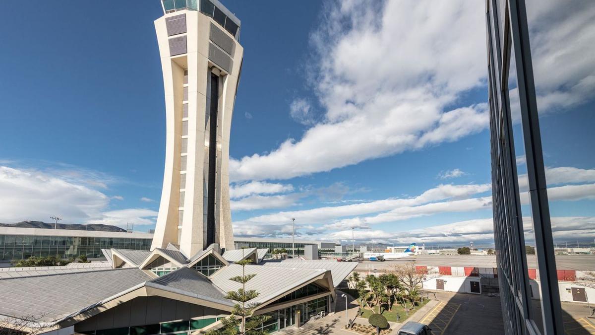 Torre de control del Aeropuerto de Málaga