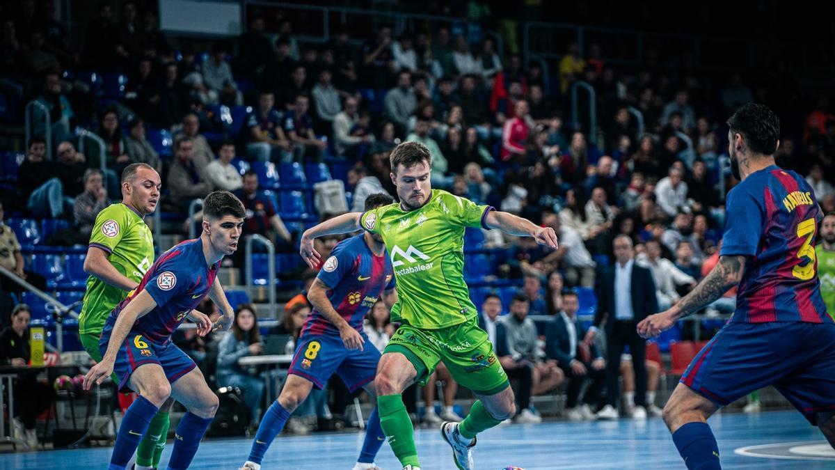 El Illes Balears Palma Futsal ante el FC Barcelona.