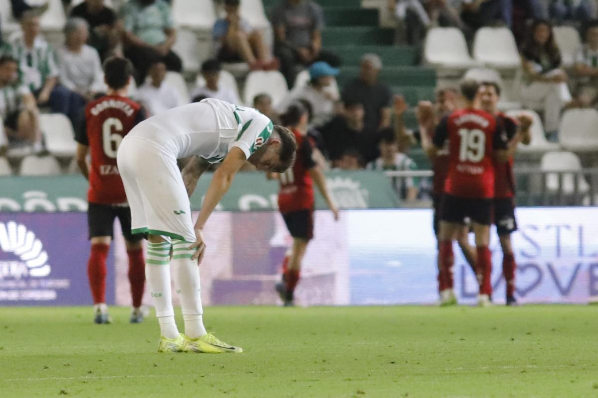 Córdoba CF-Mirandés: el partido de El Arcángel en imágenes
