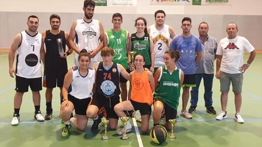 El Viso acoge un animado torneo de baloncesto 3x3