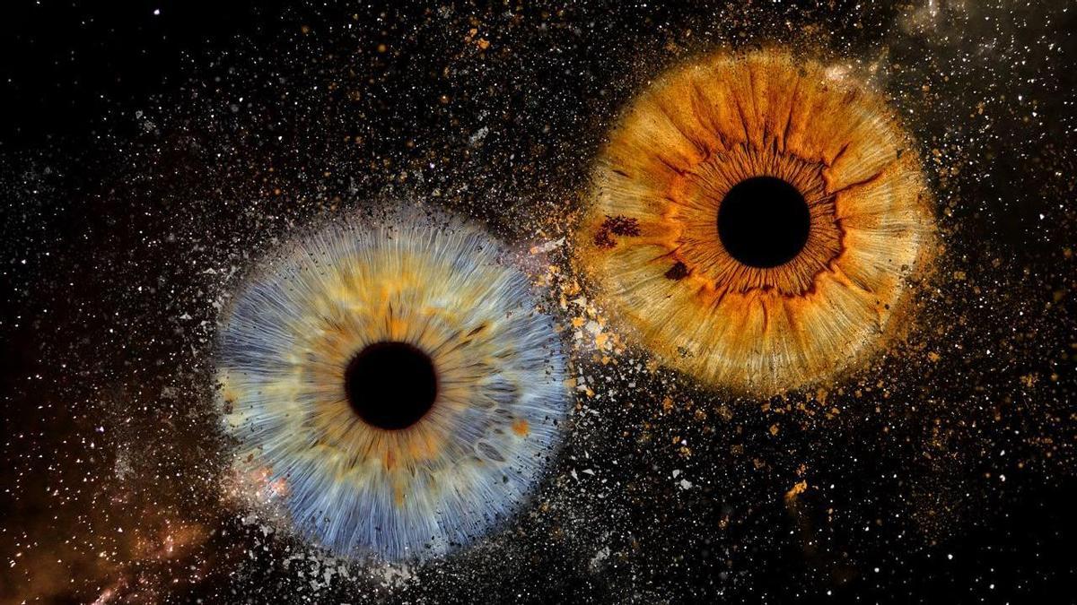 Kreative Iris-Fotografie - wie ein Tor zum Universum