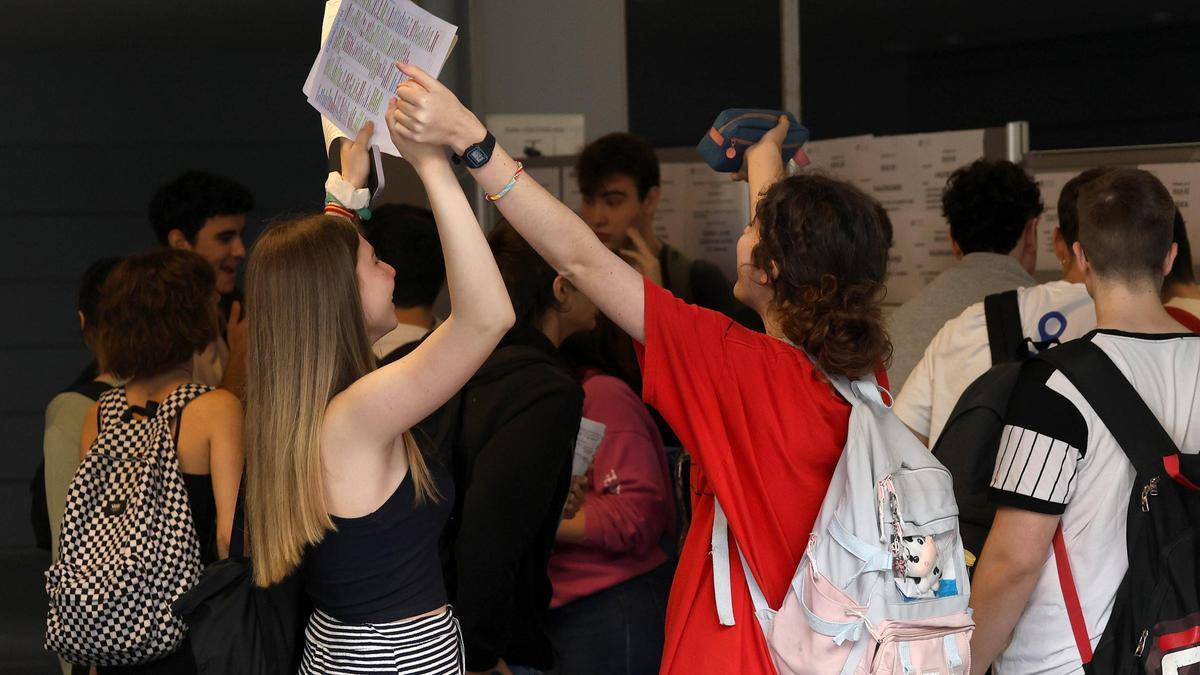 Los diez institutos con mejor nota de la PAU 2023 en la Comunitat ...