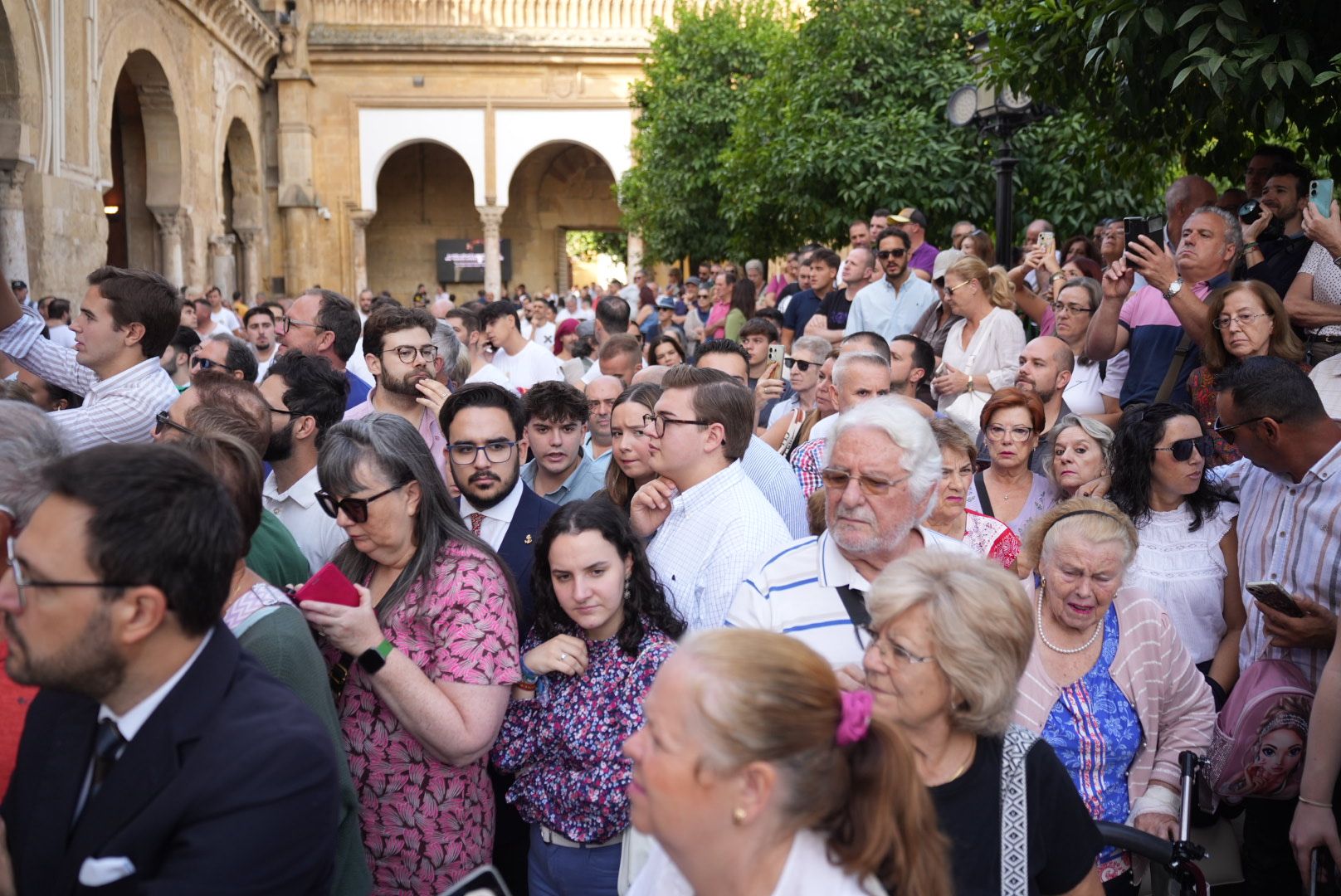 El regreso de La Cena a su templo, en imágenes