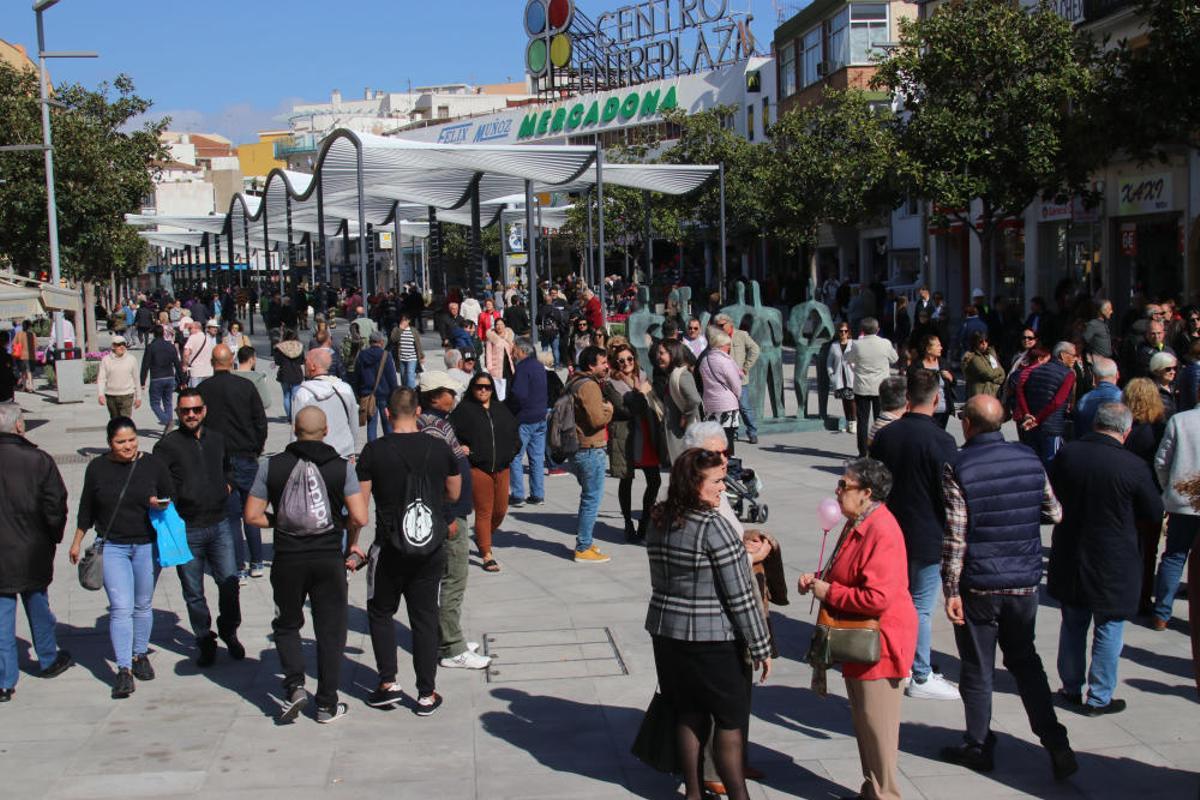 Inauguración de la plaza Costa del Sol