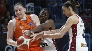 El Valencia Basket, el cuarto equipo en lograr el 'triplete' nacional