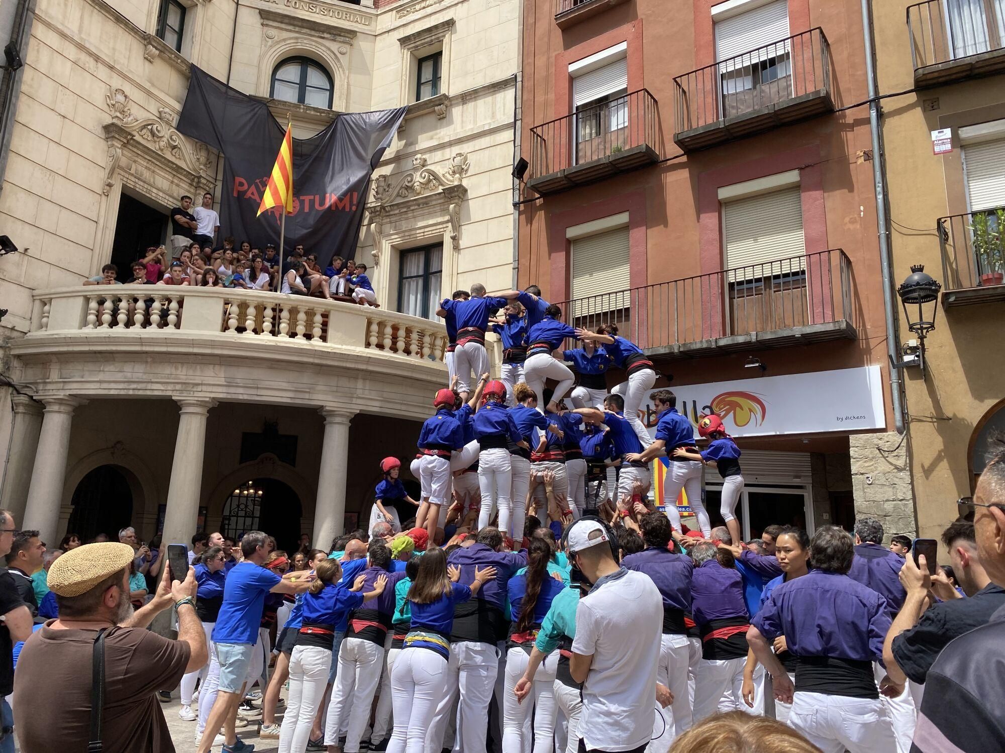 Diada dels Quatre fuets de Berga - Castellers