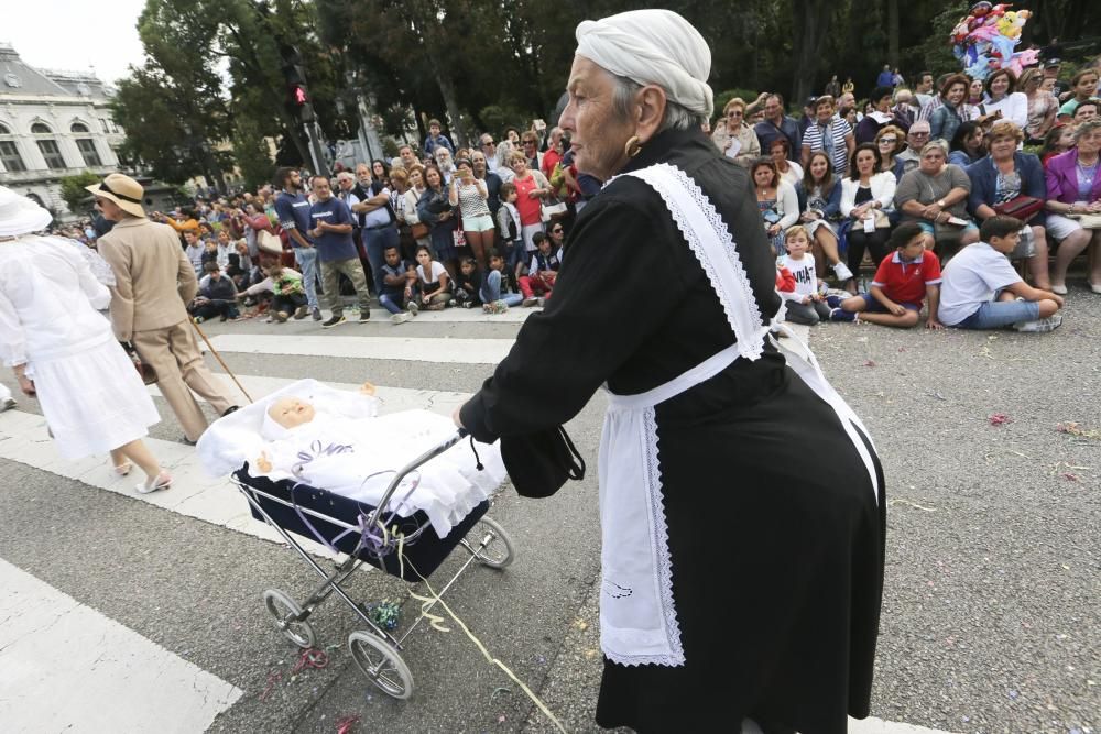 Desfile del Día de América en Asturias dentro de las fiestas de San Mateo de Oviedo