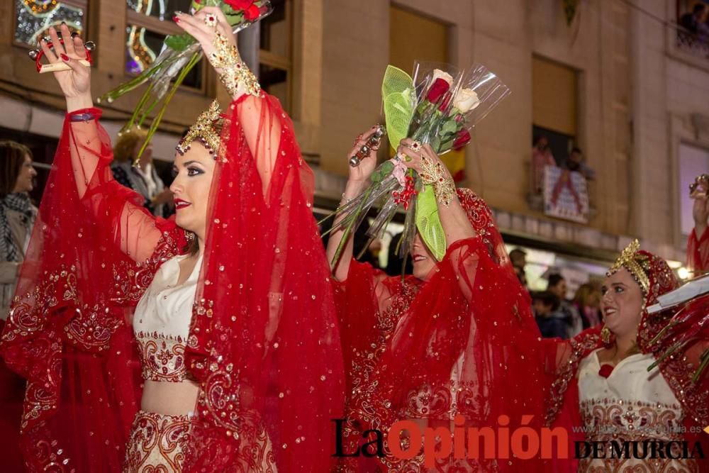 Desfile día 4 de mayo en Caravaca (Bando Moro paso