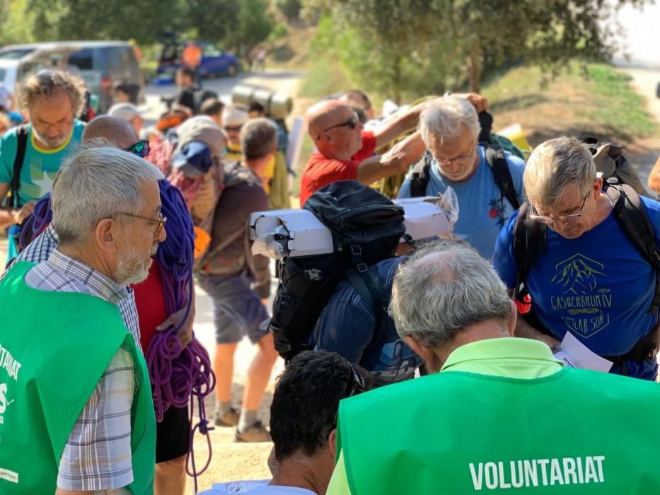 «Llum i llibertat» il·lumina les agulles de Montserrat