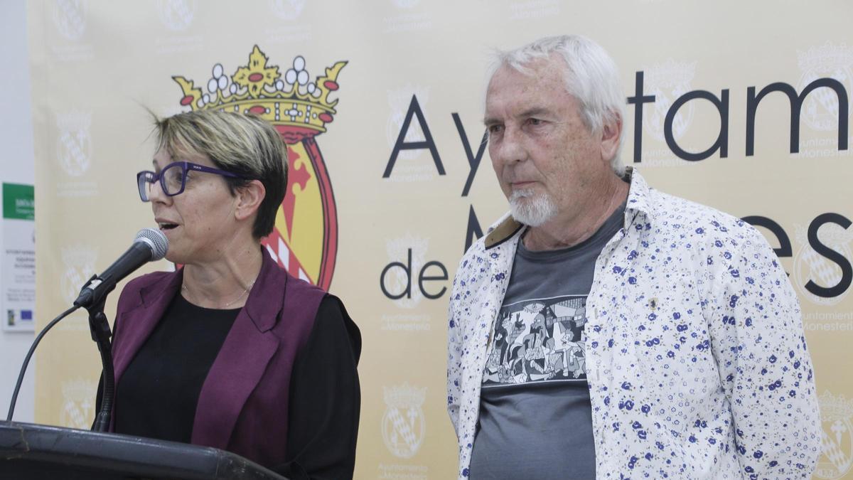 Loli Vargas y Jesús Gil durante la presentación de la exposición