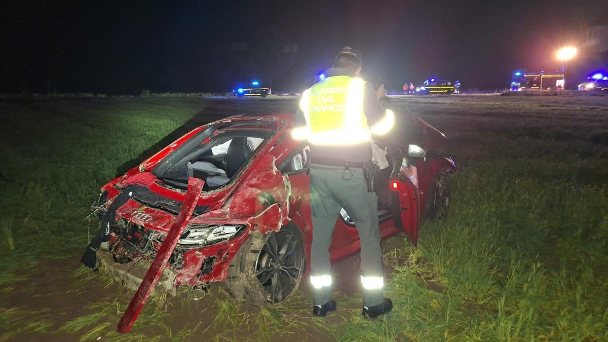 Muere un conductor de 27 años en una salida de vía en la localidad ourensana de Sandiás