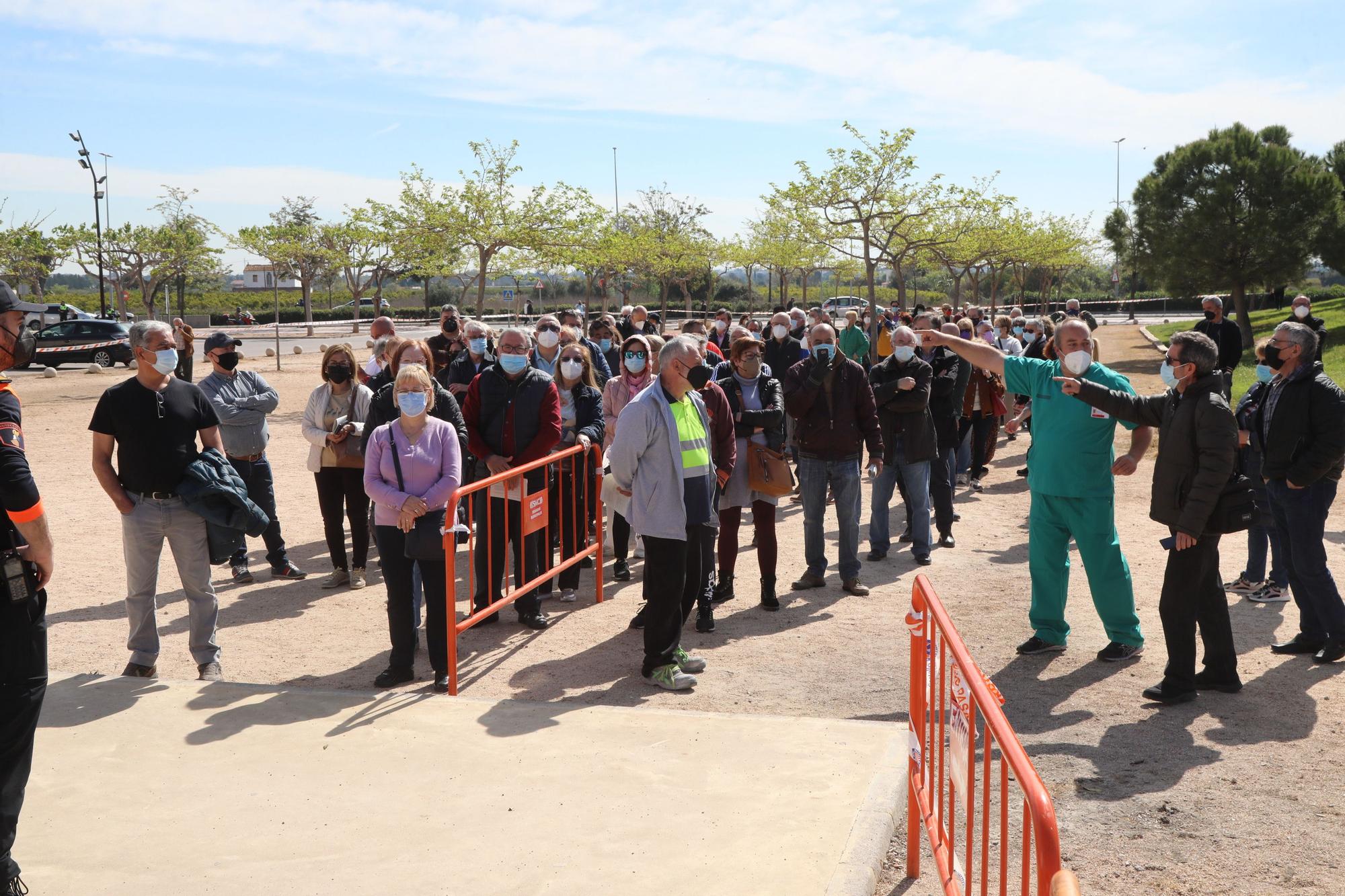 La vacunación masiva empezó el lunes en Castelló