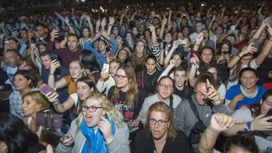 Público, en el concierto de Melendi, en el Coliseum, en 2018.