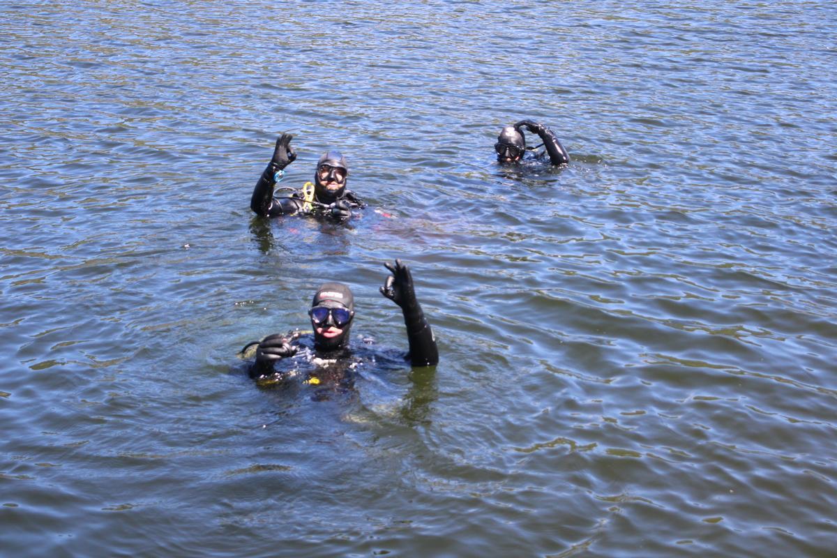 GALERÍA | Campaña de limpieza en el Lago de Sanabria