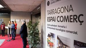Imagen de la inauguración, este lunes, de el Tarragona Espai Comerç.