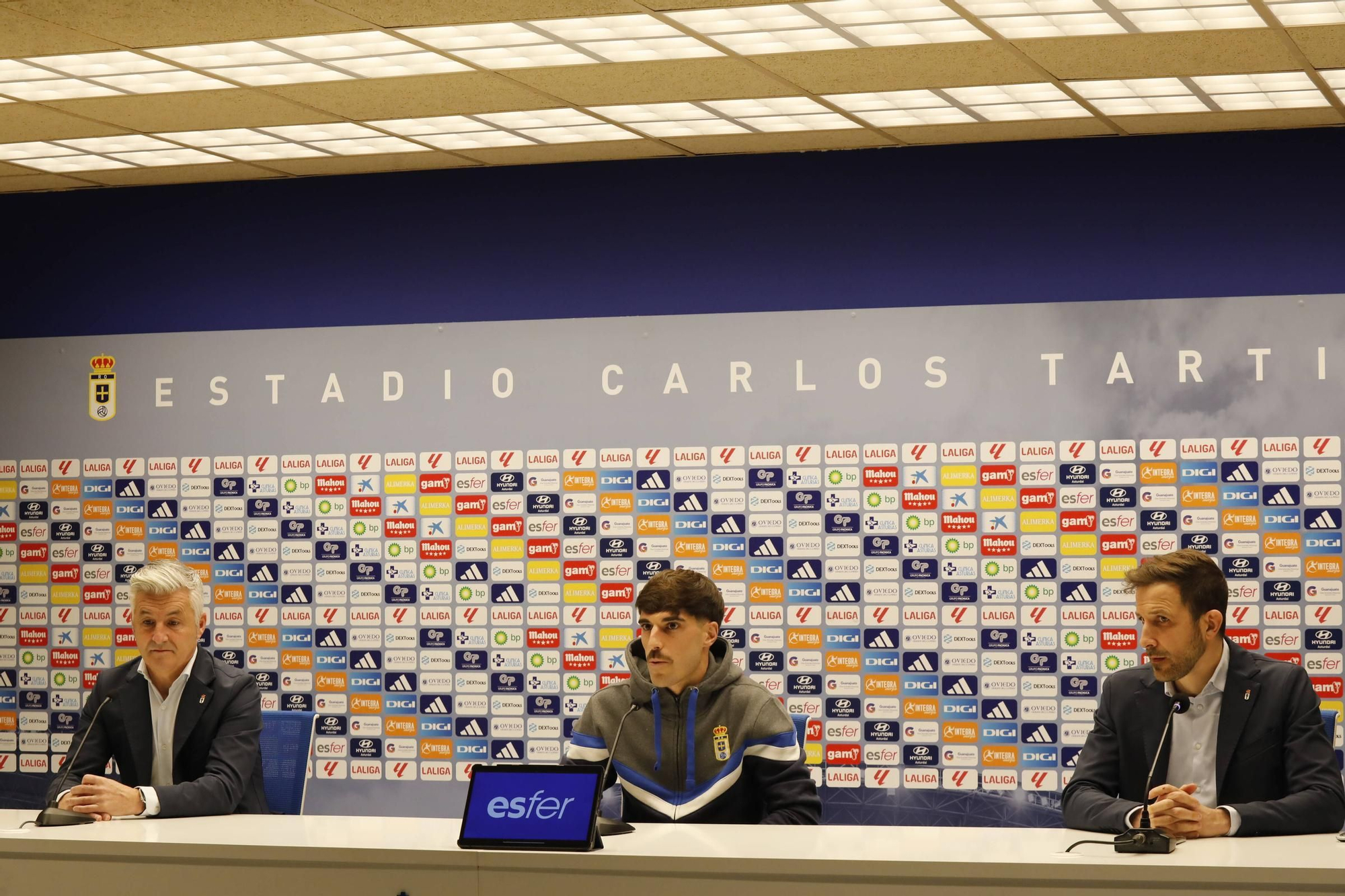 Nacho Vidal llega al Oviedo, “un club en el que puedo volver a sentirme futbolista”