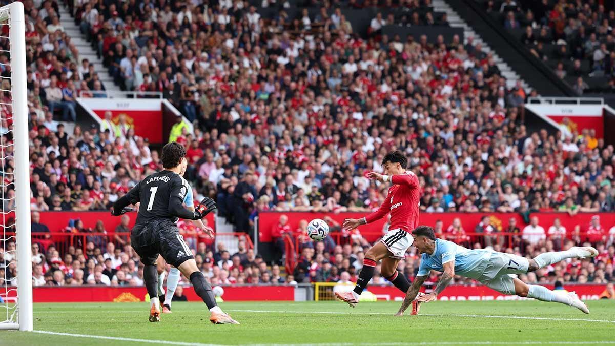 El otro logro del City en Old Trafford
