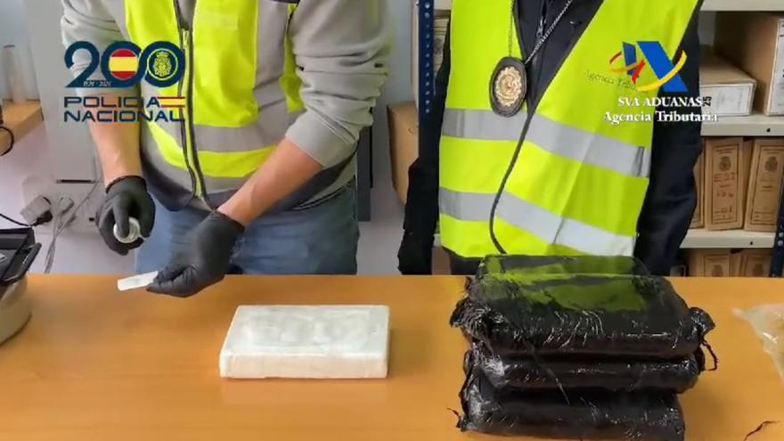 Dos arrestados con siete kilos de cocaína en el puerto de Palma