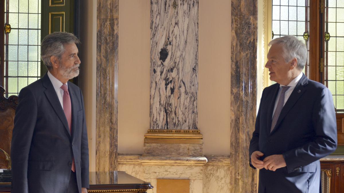 El comisario europeo de Justicia, Didier Reynders, se reúne con el presidente del CGPJ Carlos Lesmes