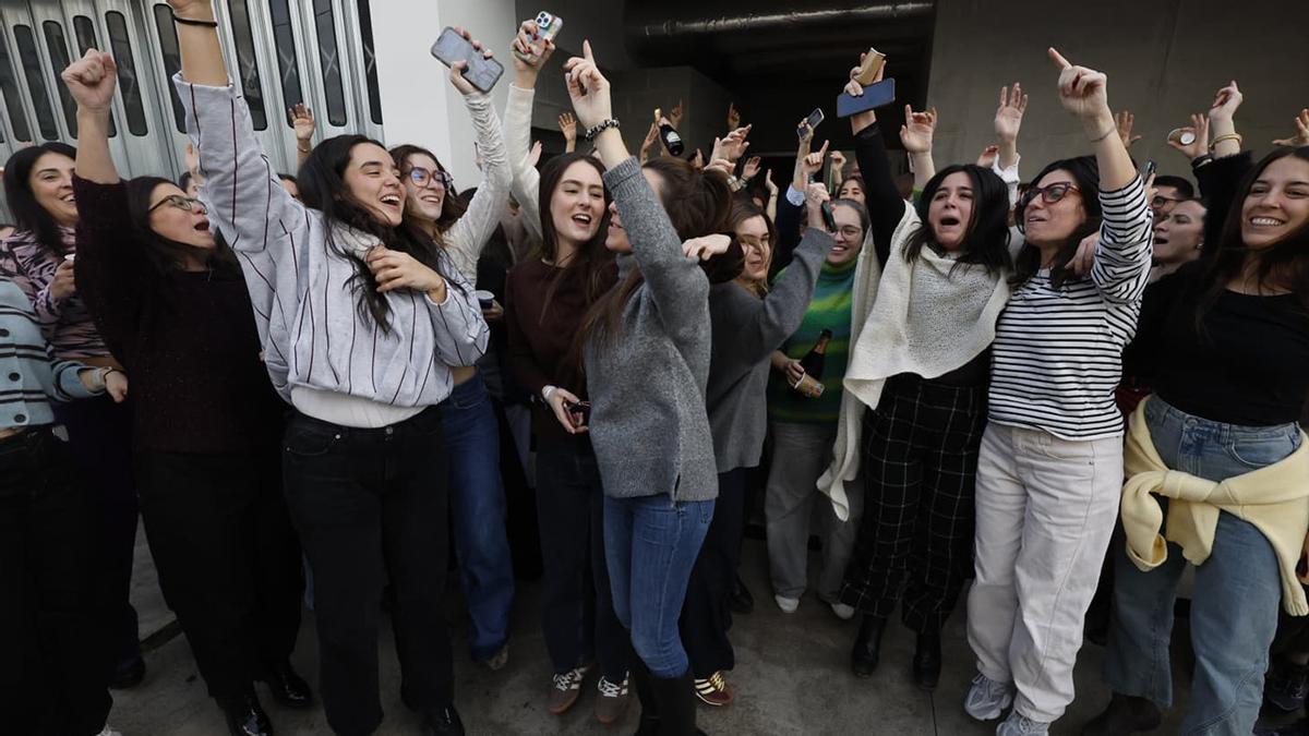 Bimba y Lola reparte 97 millones de euros en participaciones del segundo premio de la Lotería de Navidad