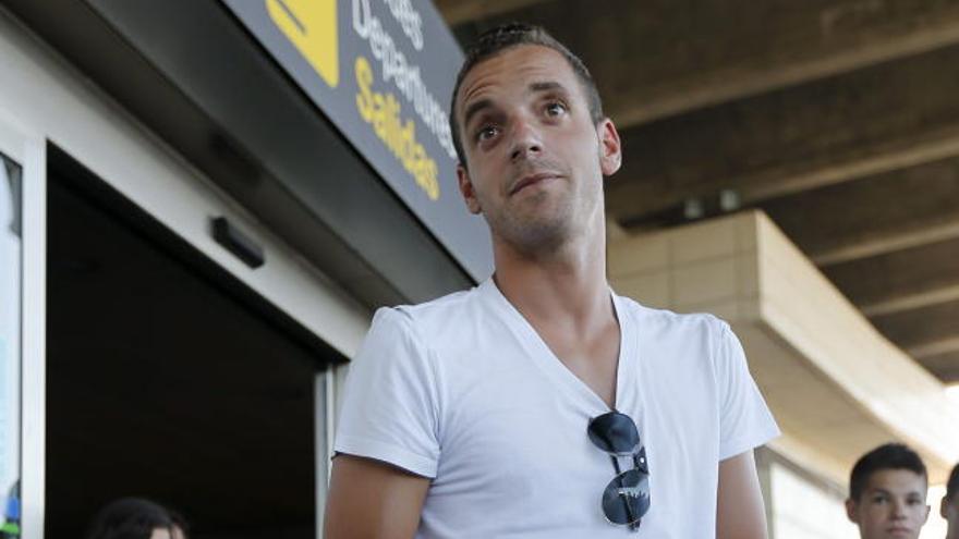 Roberto Soldado, en el aeropuerto.