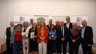 La cordobesa Ángeles Mora, Premio Andalucía de la Crítica de Poesía