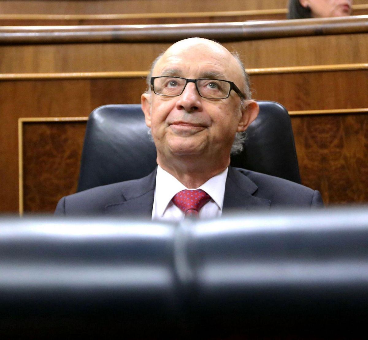 Anticorrupció sospita que Montoro fa servir testaferros per ocultar béns Anticorrupció sospita que Montoro fa servir testaferros per ocultar béns