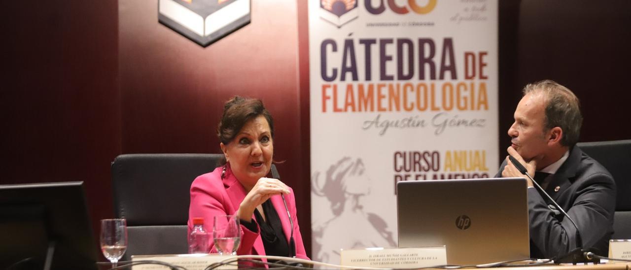 Carmen Linares inaugura el curso de la Cátedra de Flamencología 2022-2023.